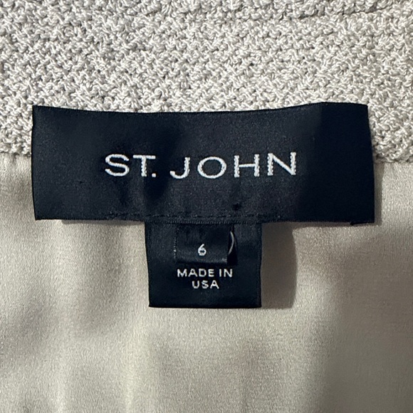 St. John Santana Knit Blazer With Suede Trim Size 6 - Picture 8 of 13